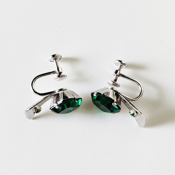 Stunning Van Dell Sterling & Emerald Cut Green Glass Rhinestone Earrings 1950s - Picture 8 of 10